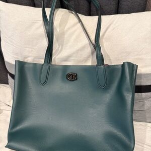 Coach Women's Willow Pebble Leather Tote Bag Sage